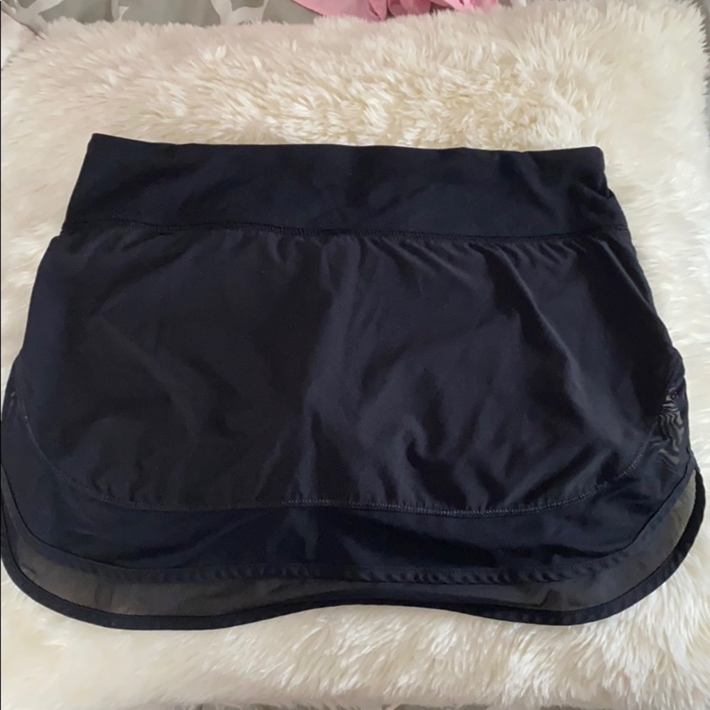 Black Lululemon mesh skirt
